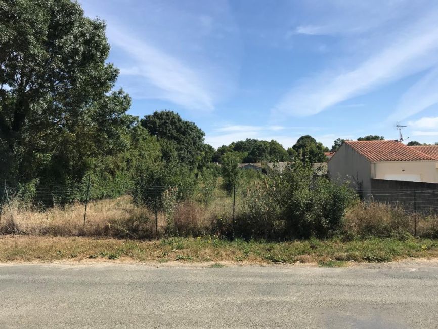 Vente terrain Échillais Charente-Maritime