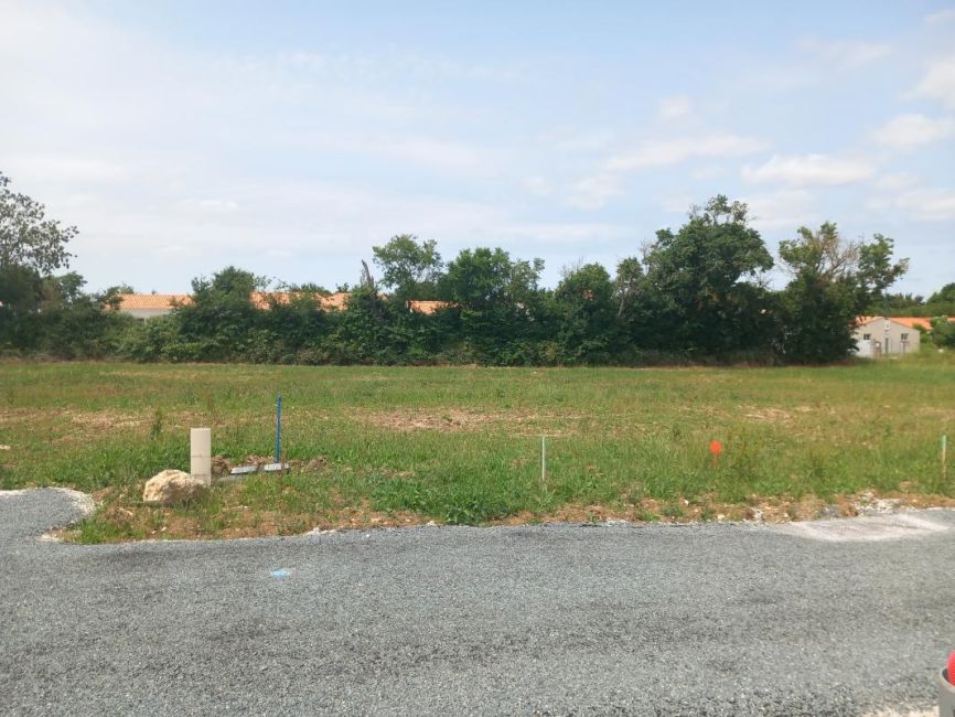 Vente terrain Saint-Georges-du-Bois Charente-Maritime